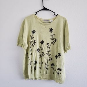 Draper's & Damon's Light Lime Green Sweater Top